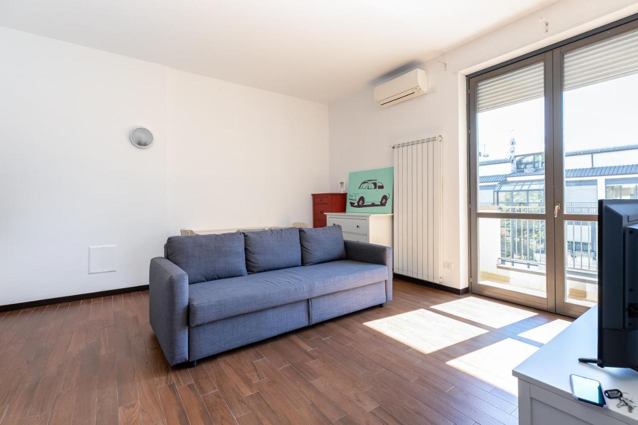 Alessia'S Flat - Affori Apartment Milan Luaran gambar