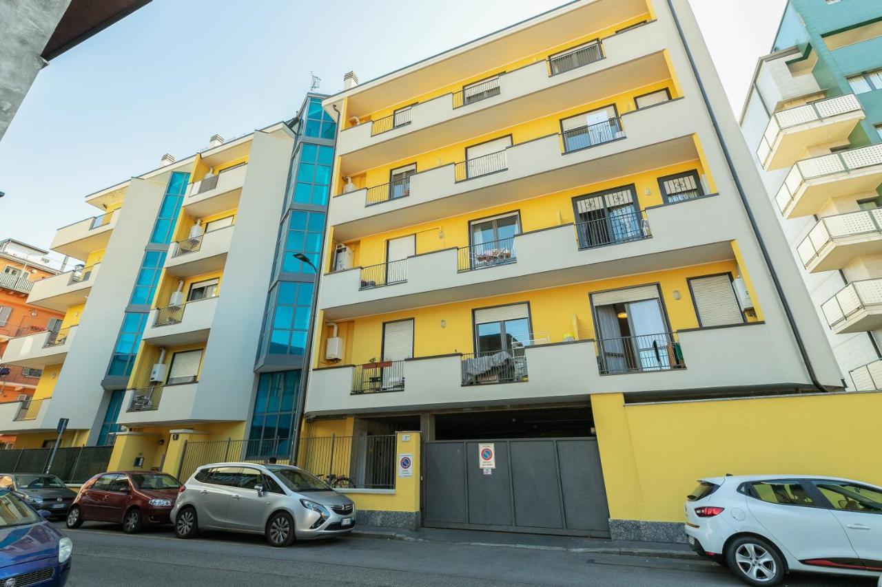 Alessia'S Flat - Affori Apartment Milan Luaran gambar