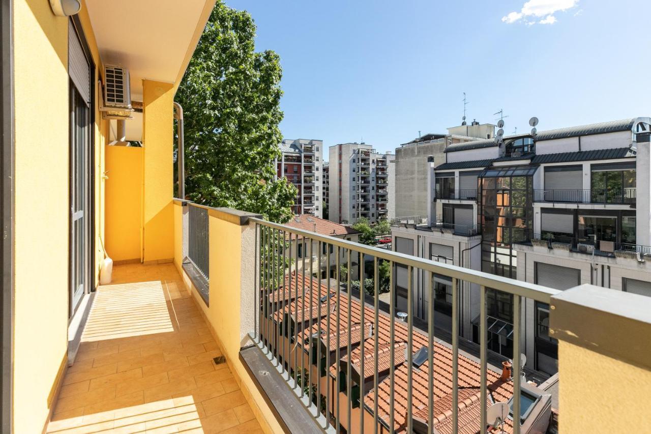 Alessia'S Flat - Affori Apartment Milan Luaran gambar