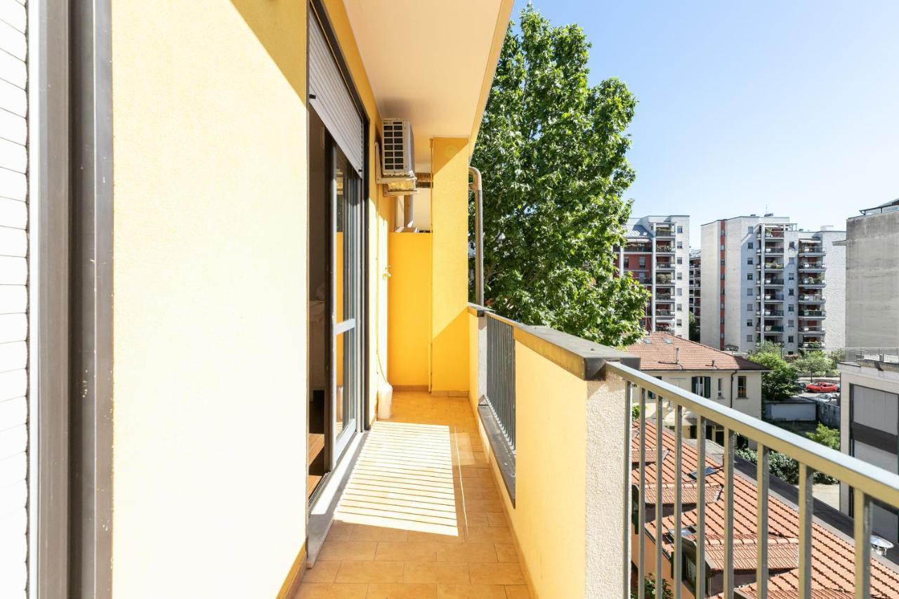Alessia'S Flat - Affori Apartment Milan Luaran gambar