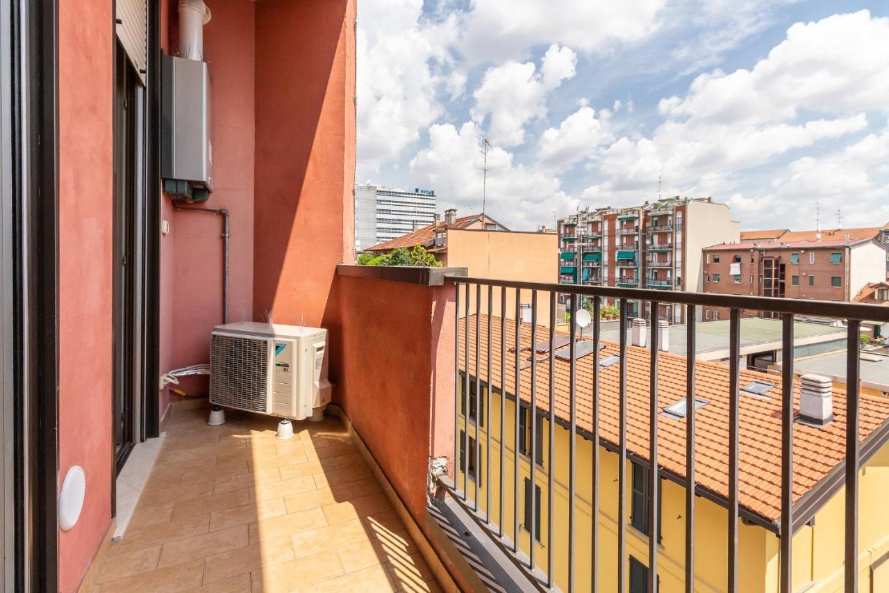 Alessia'S Flat - Affori Apartment Milan Luaran gambar